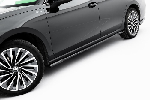 Boční prahy V1 Škoda Superb Mk4
