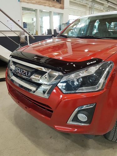 Plexi lišta přední kapoty Isuzu D Max II RT85