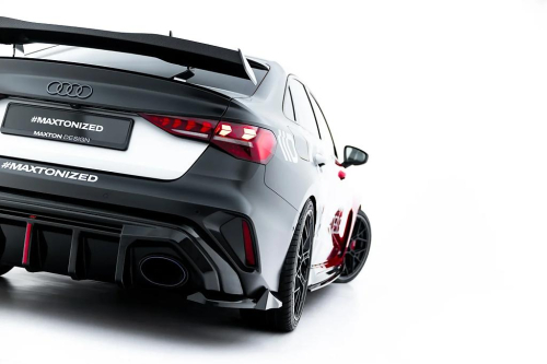 Boční spoilery zadního nárazníku V.3 verze pro Audi RS3 Sedan 8Y Facelift