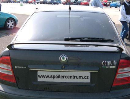 Křídlo Škoda Octavia RS