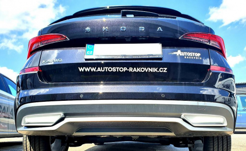 Koncovky výfuku - atrapy Škoda Kamiq - ALU stříbrné provedení / bílá reflex