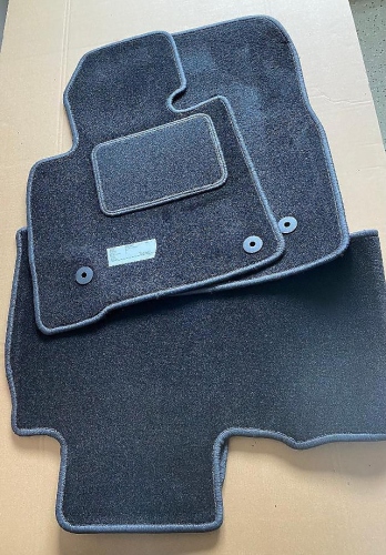 Autokoberce Toyota Land Cruiser - 200 Series