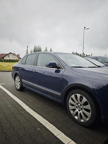 Plastové lemy blatníků Škoda Superb II