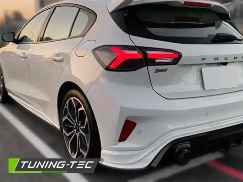 Zadní dynamická LED světla Ford Focus IV hatchback červeno-kouřové provedení